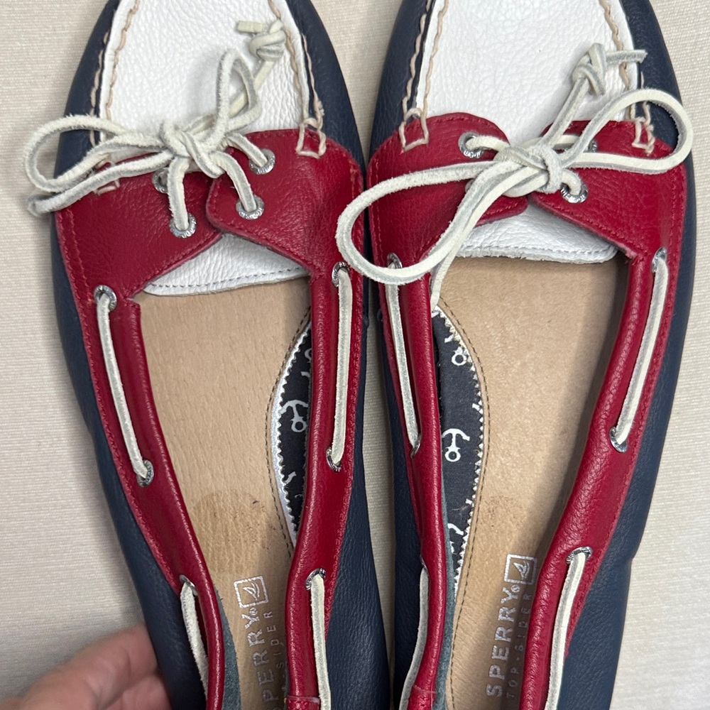 Sperry Nautical Red, White, and Navy Boat Shoes Leather Nautical sz8.5 - Picture 9 of 10